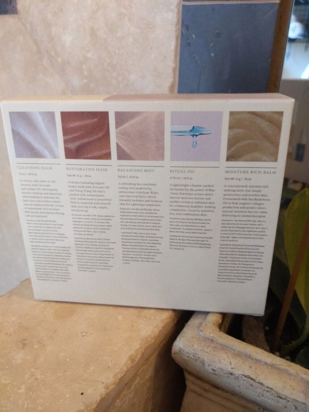 Oak Essentials Mini Routine: 5-Step Travel-Size Skin Gift Set missing one - Picture 2 of 3